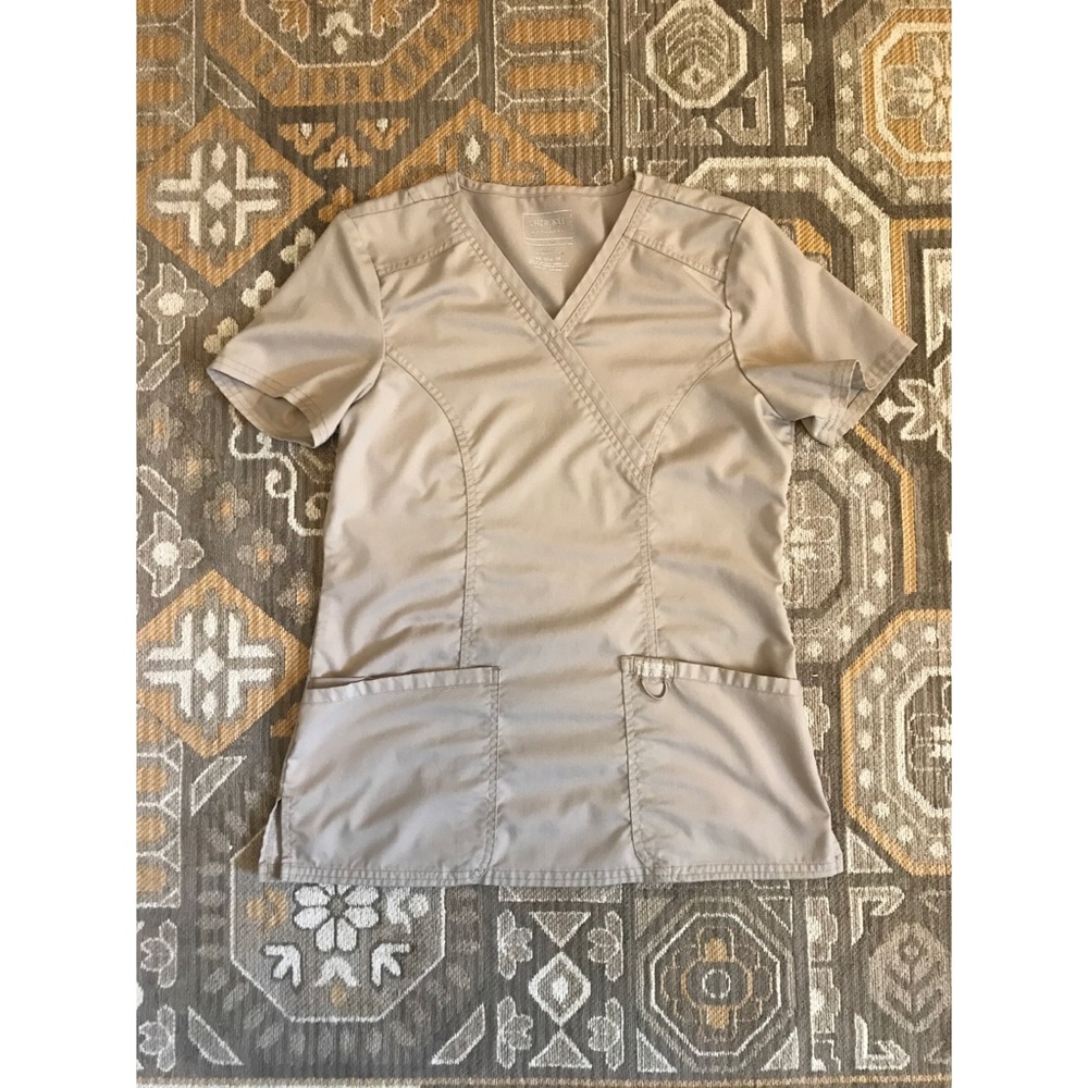 Cherokee Workwear Revolution Crossover Scrub Top